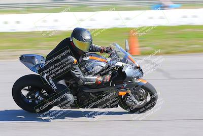 media/Jan-20-2023-Fastrack Riders (Fri) [[f2ad32aba3]]/Level 1/session 3 turn 9/